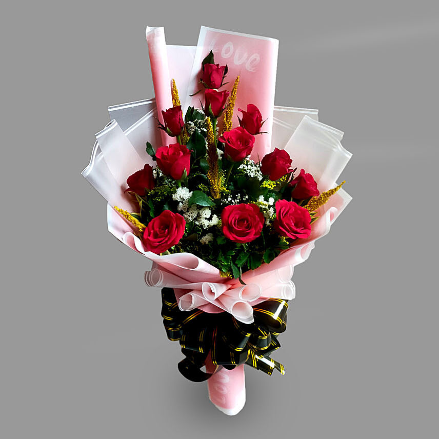 Beautifully Wrapped Red Roses Bouquet: Gift Delivery Philippines