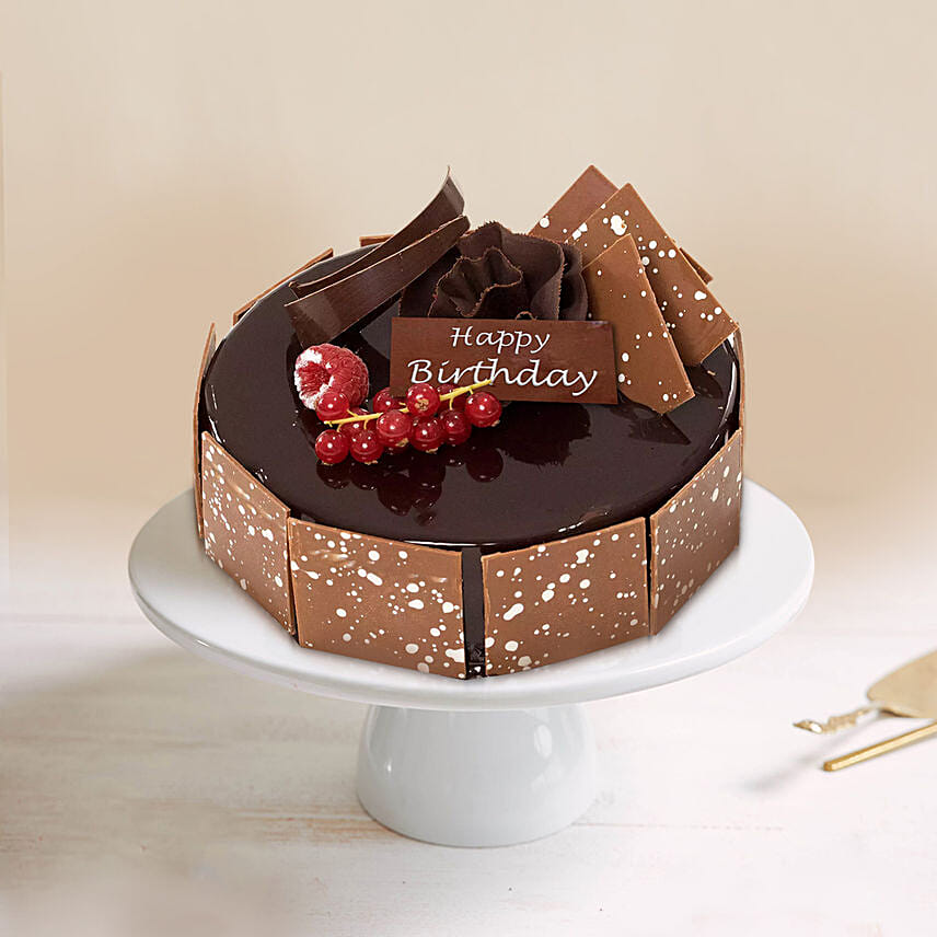 Happy Birthday Fudge Cake: Send Birthday Cakes To Qatar