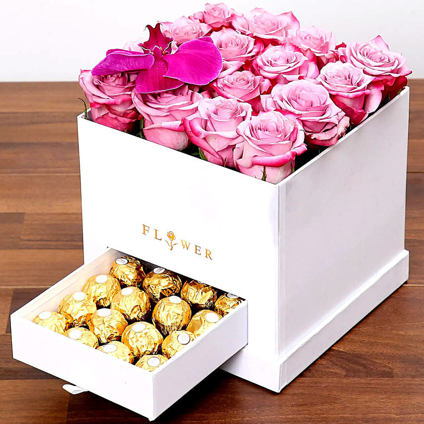 Hues Of Purple and Chocolates: Send Flowers N Chocolates to Qatar