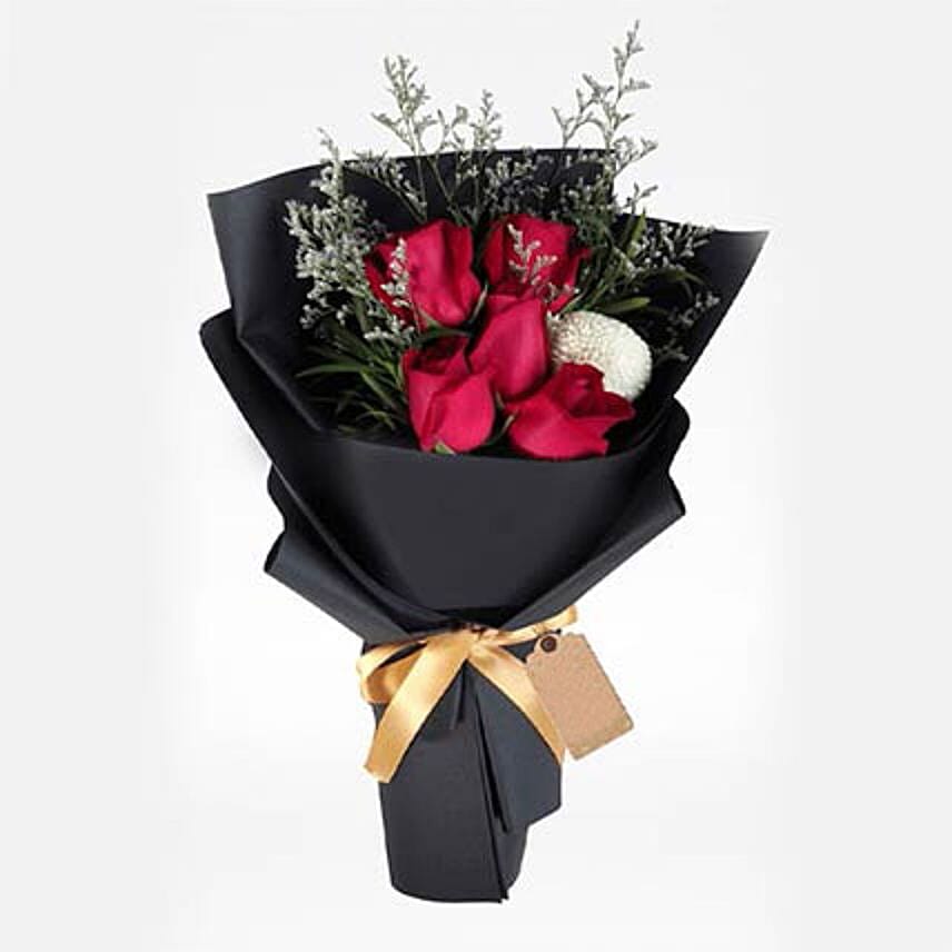 Elegant Flower Bouquet: 