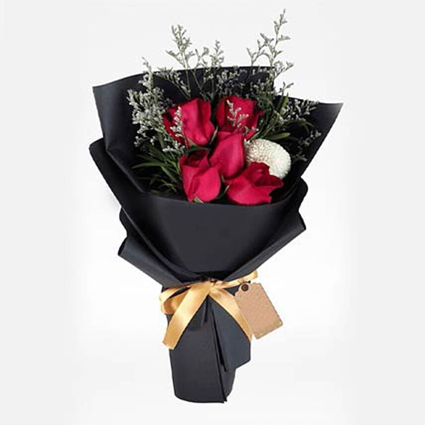 Elegant Flower Bouquet: Flowers to Doha