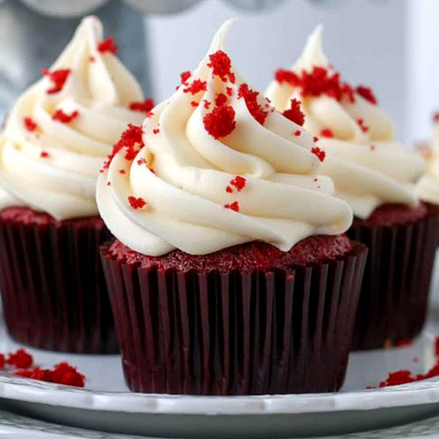 Red Velvet Cupcakes: Send Anniversary Gifts To Qatar