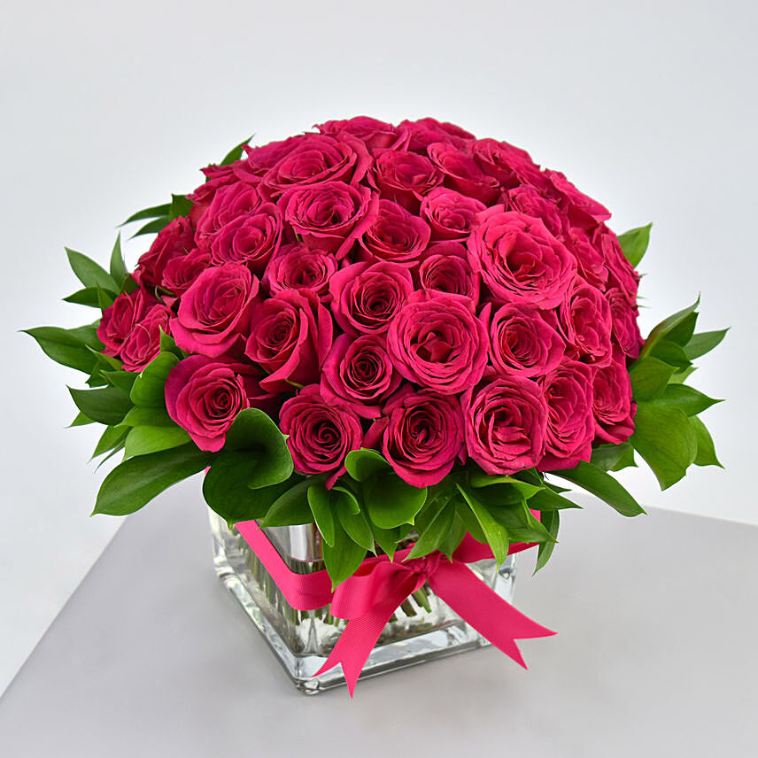 50 Dark Rose In a Vase: Send Romantic Gifts To Qatar