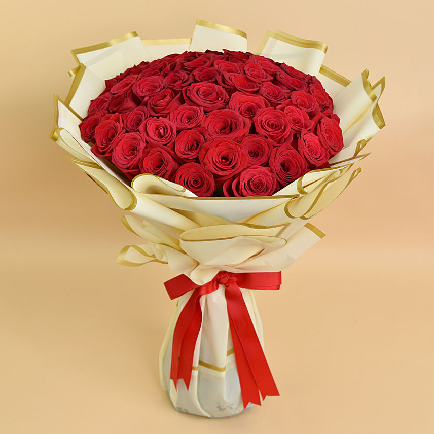 50 Valentine Roses Bouquet: Valentines Day Gifts to Qatar