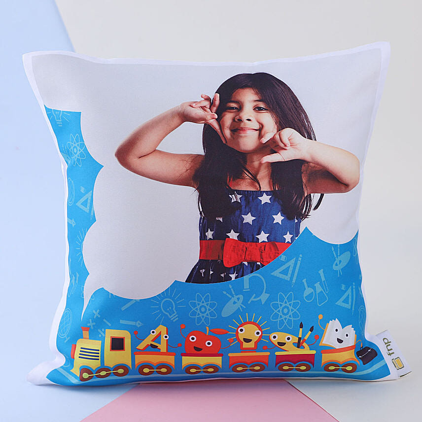 Personalised Picture Cushions: أرسل هدايا مخصصة إلى قطر