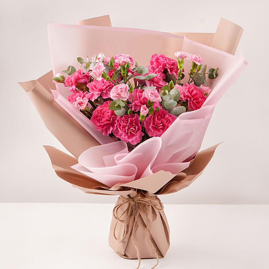 Birthday Wishes Carnations Bouquet: باقة زهور إلى قطر