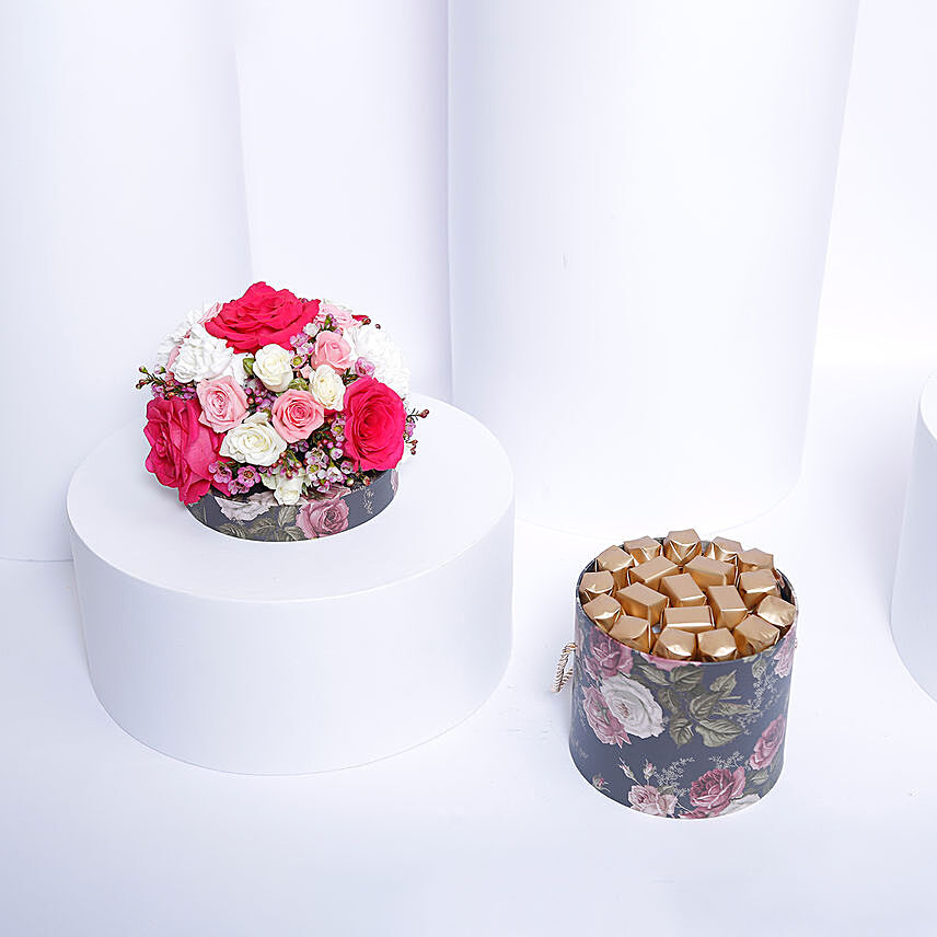 Flowers N Chocolates Delightful Box: 