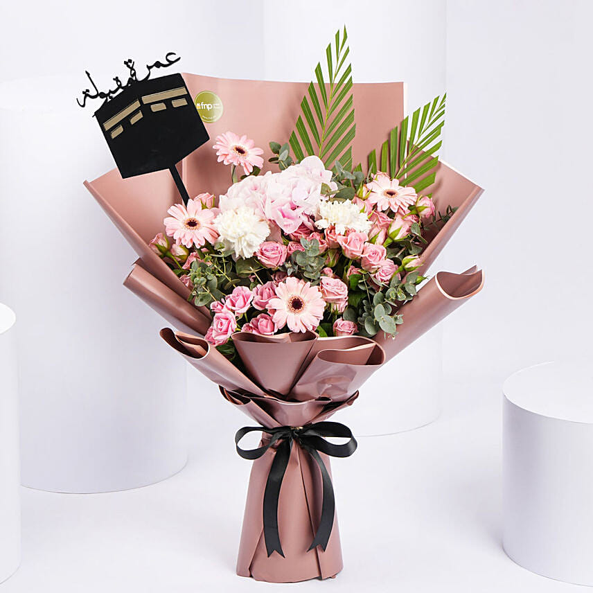Mixed Flower Bouquet for Umrah Mubaraka: Flower Bouquet To Qatar