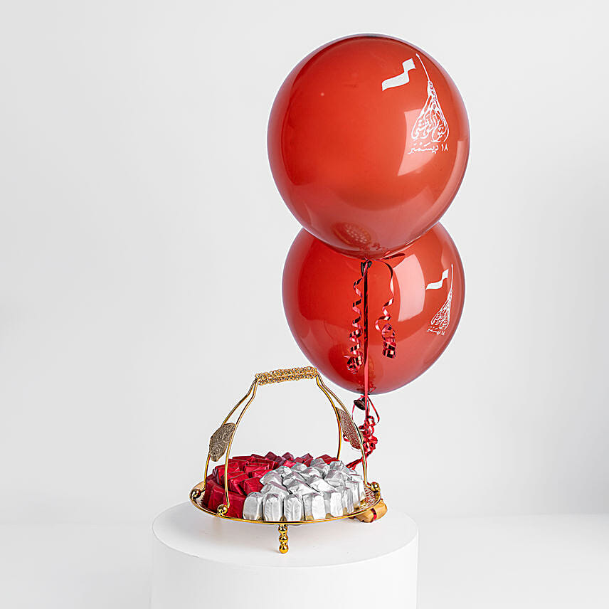 National Day Chocolate Tray with Balloons: أرسل البالونات إلى قطر