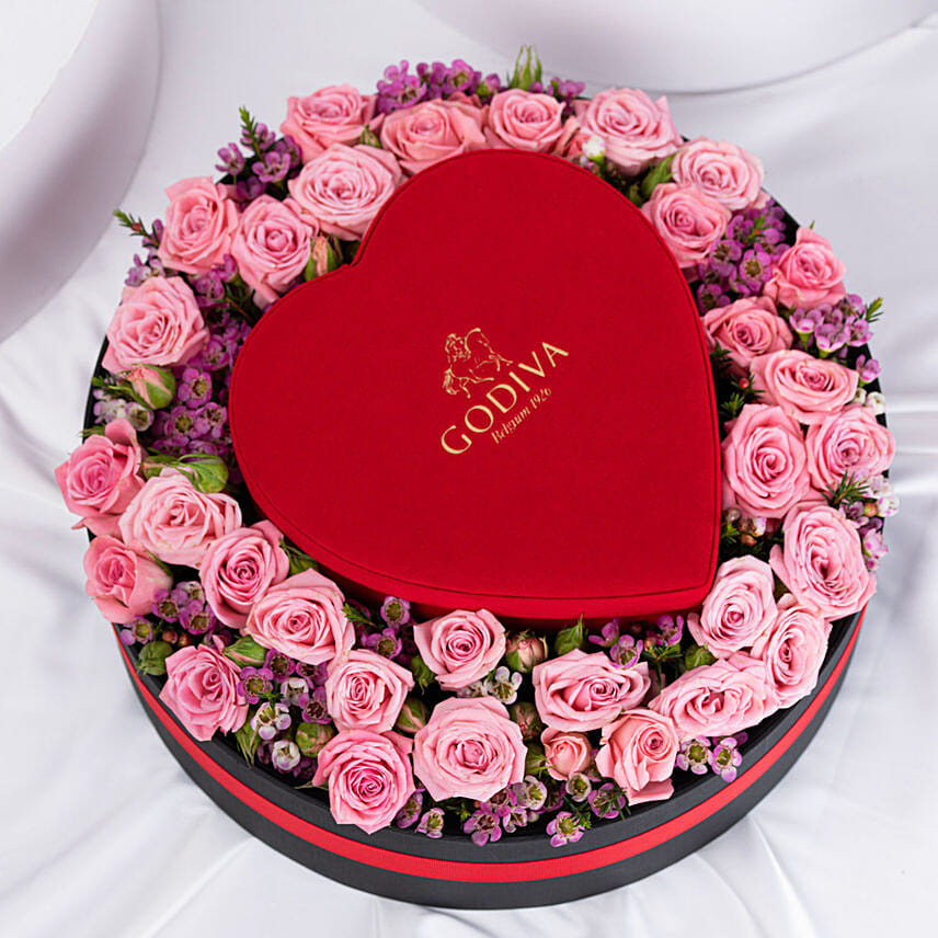 Pink Perfection with Godiva: Send Chocolates To Qatar