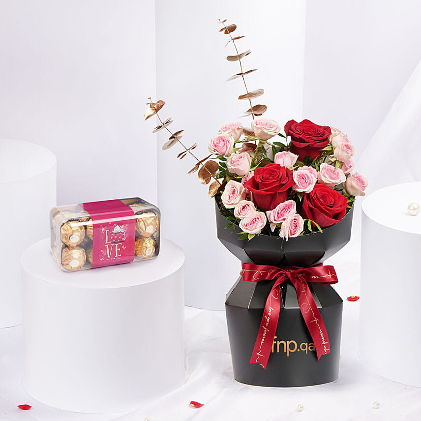 Heartfelt Bliss Valentines Bouquet | Ferrero Rocher Chocolate 16pcs: Flower Delivery Qatar