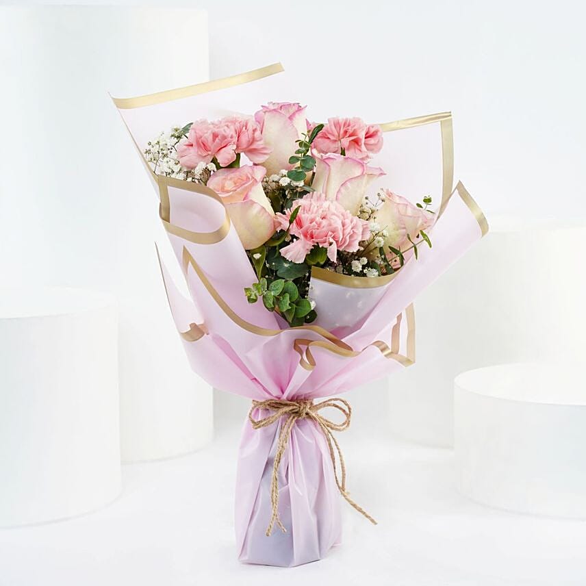 Beauty of Pink Flower Bouquet: 