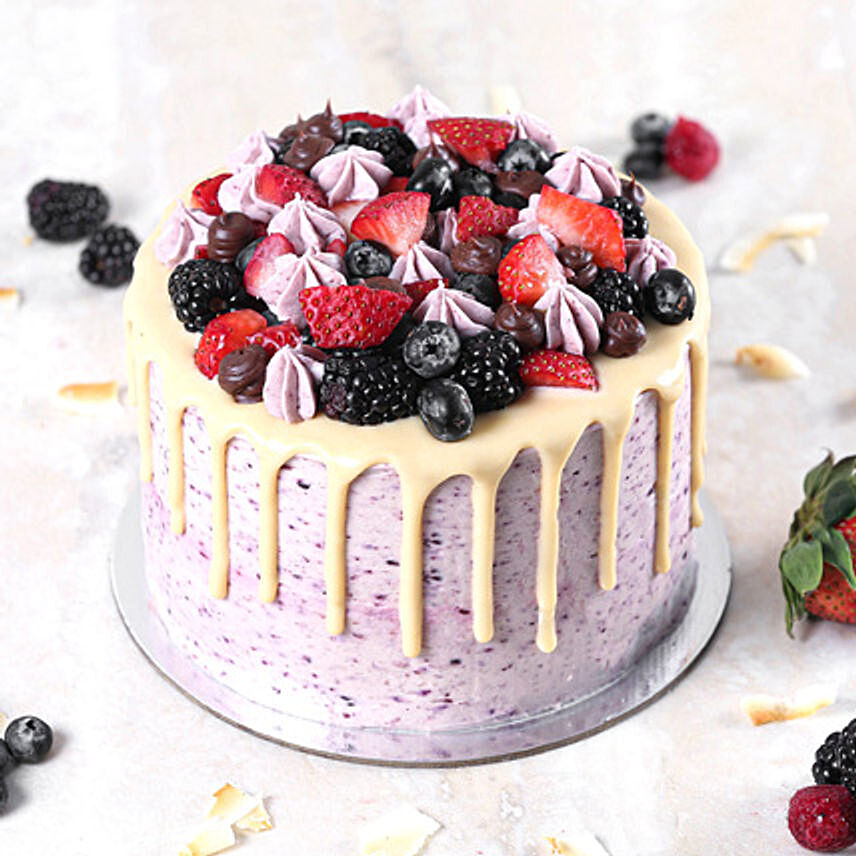 Yummy Vanilla Berry Delight Cake Half Kg: Gifts To Dhahran