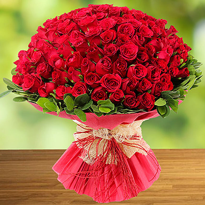 100 Red Roses Bunch: Flowers To Al Khobar
