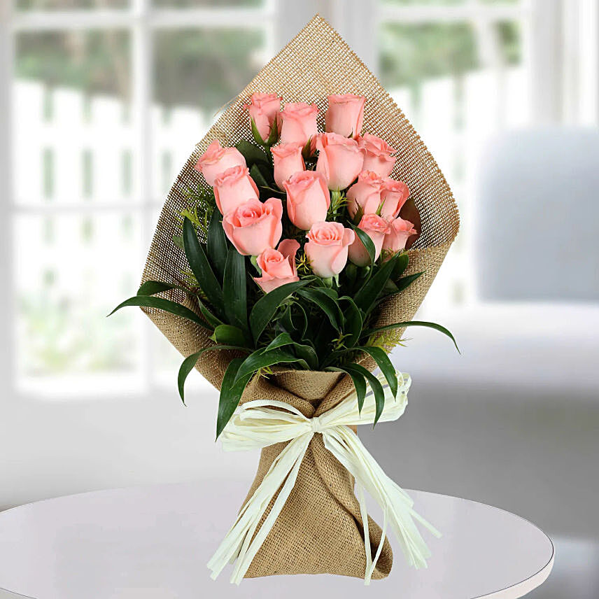 Sweet Pink Roses Bunch: Mothers Day Gifts in Saudi Arabia