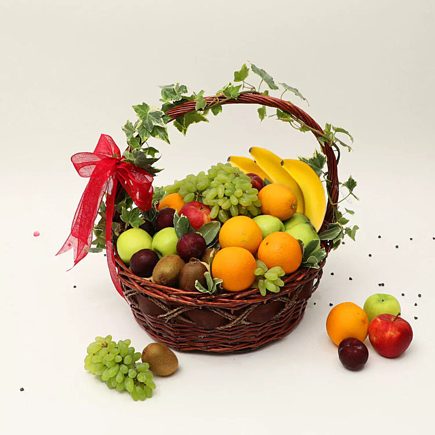 Juicy Fruits Basket: Send Fruit Baskets to Saudi Arabia