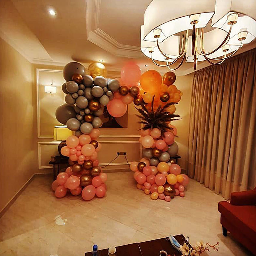 Colourful Balloon Garland Decor: Send Anniversary Gifts to Saudi Arabia