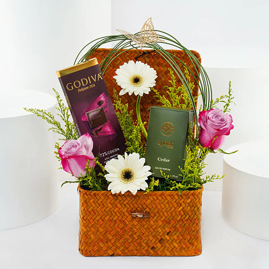 Delightful Roses With Epock Unisex Perfume N Godiva Combo: Send Gifts to Saudi Arabia