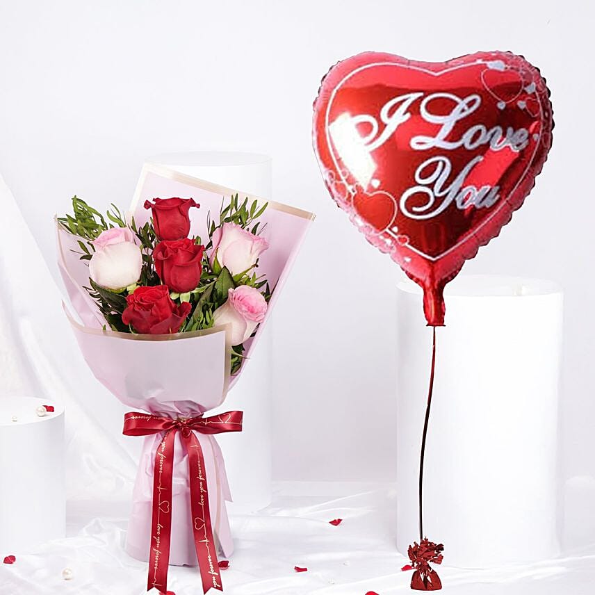 Valentine Combo Rose Bouquet N Heart Shape Balloons: Send Flowers to Saudi Arabia
