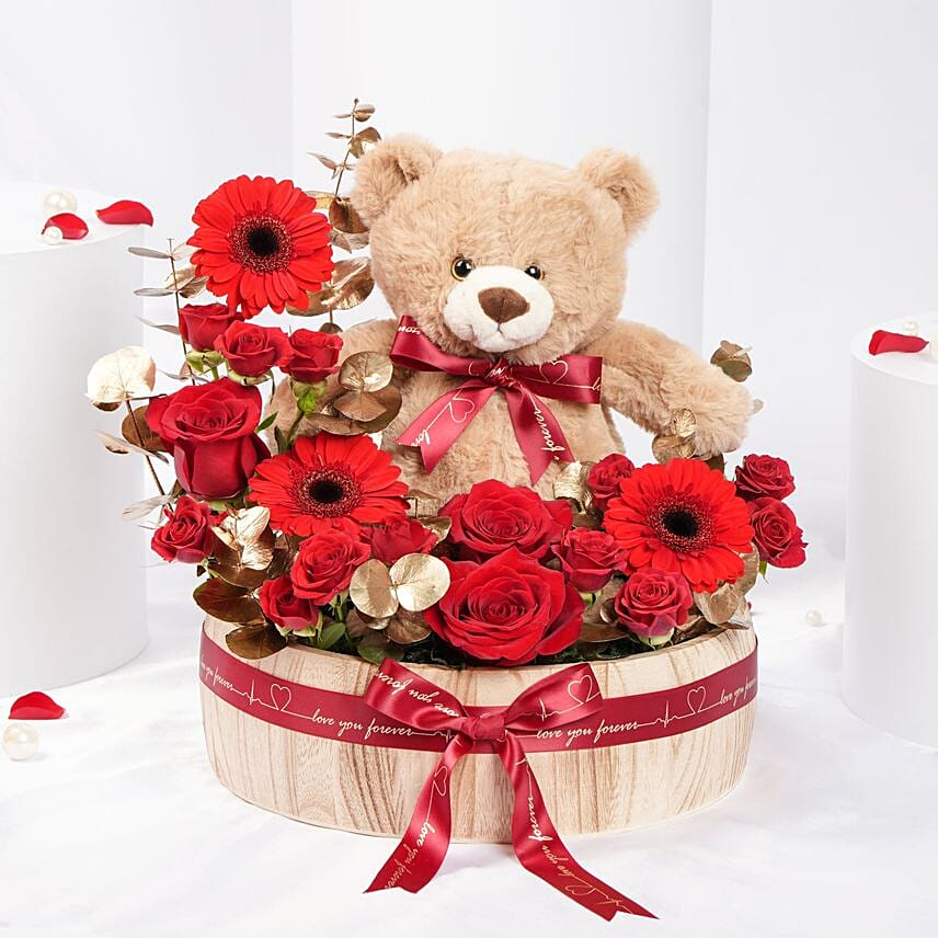 Cozy Valentine Gift Basket: Gifts To Al Khobar
