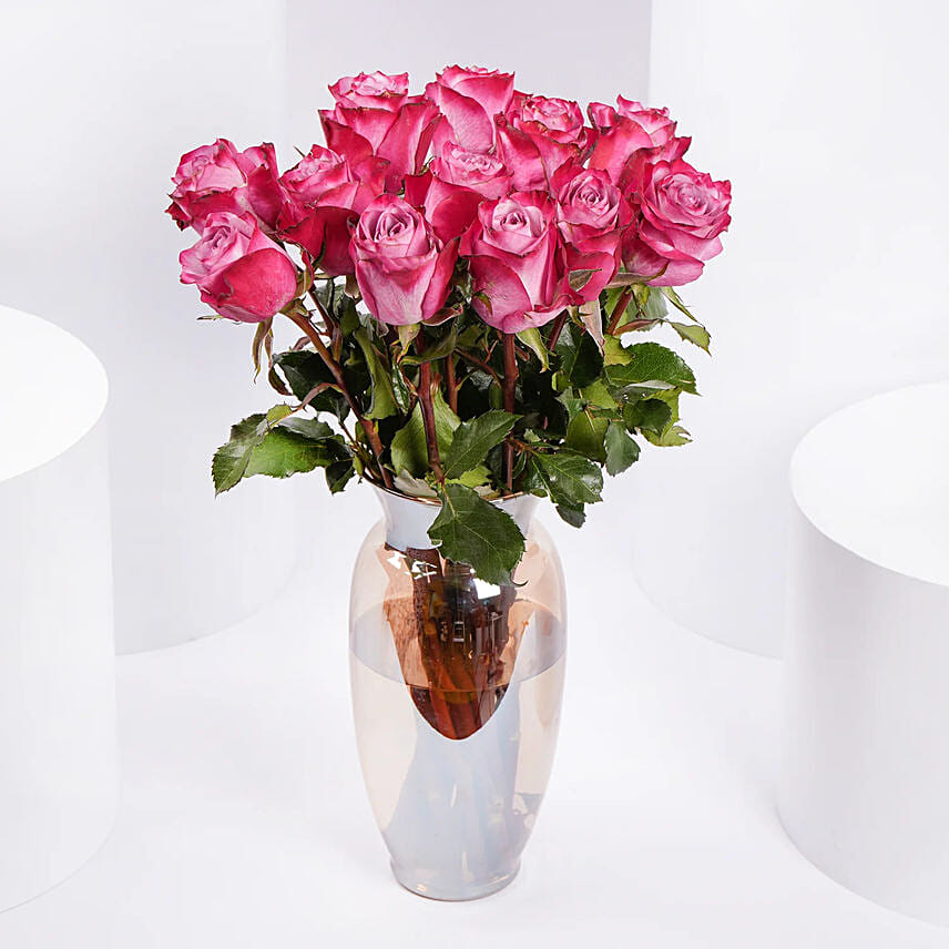 Purple Rose Charming Vase: Mothers Day Gifts in Saudi Arabia