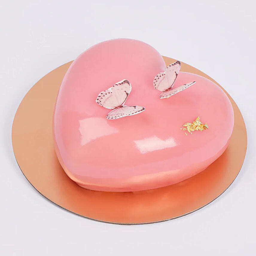 Gentle Love Heart Shape Cake: Send Cake to Saudi Arabia