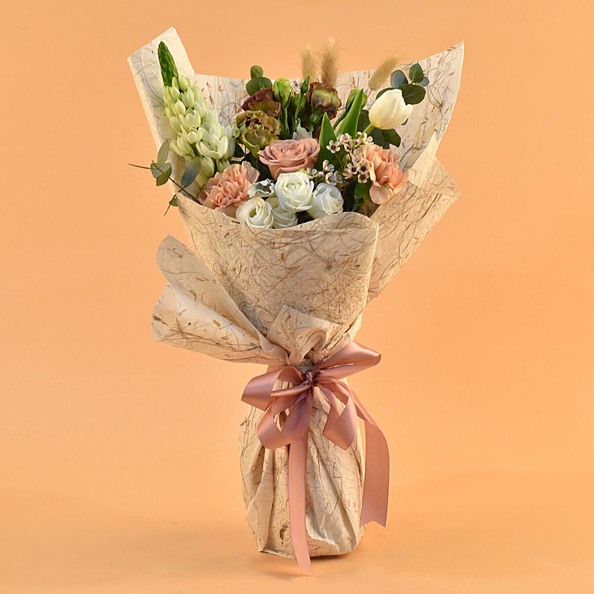 Dazzling Mixed Flowers Bouquet: 