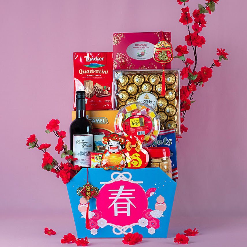 Sending Good Wishes Gift Basket: Chinese New Year Gifts