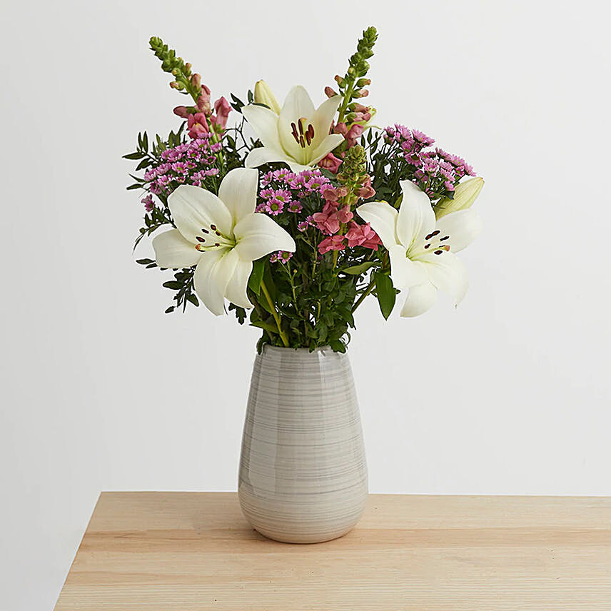 Soothing Mixed Flowers Bunch: UK Flowers Shop