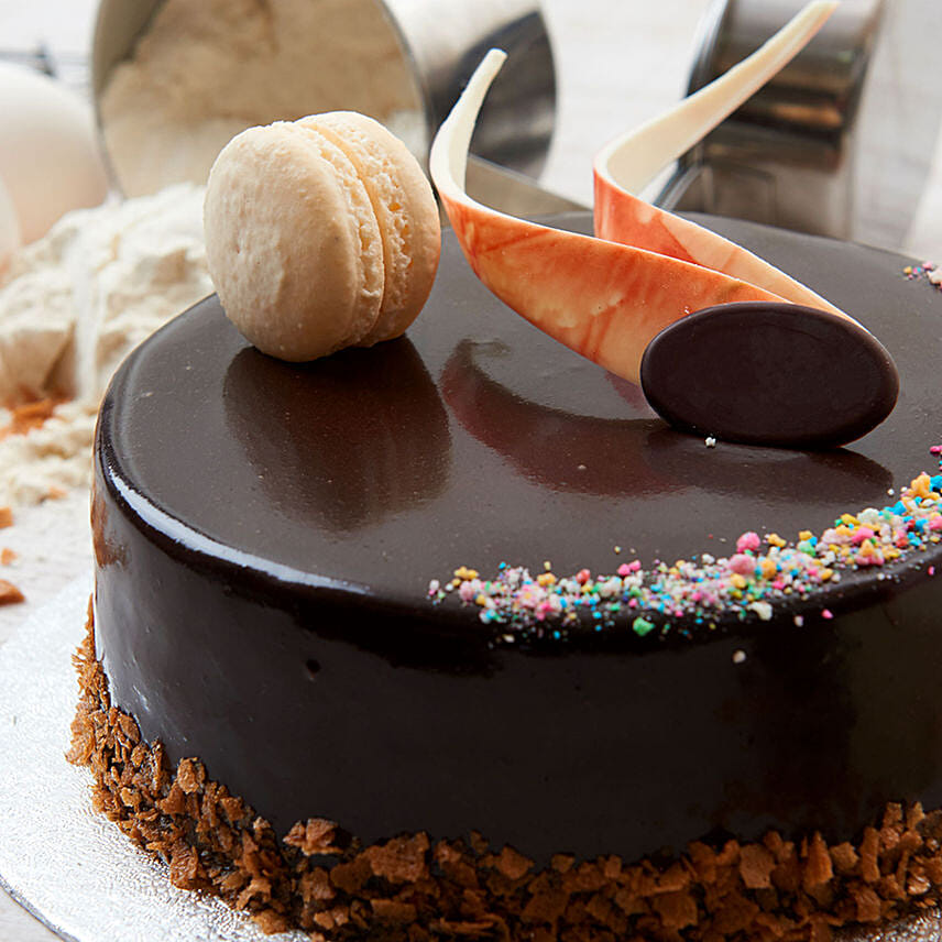 Chocolate Crunchy Cake 1.5 Kg