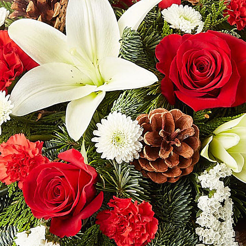 Christmas Flowers Table Arrangement