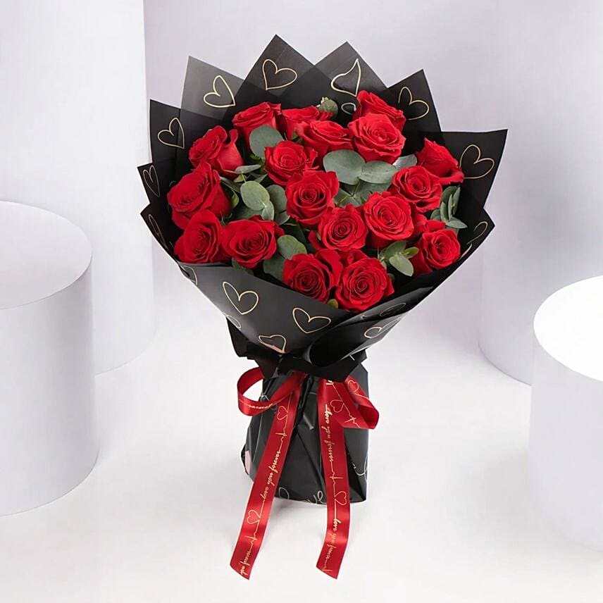 Valentines 18 Red Roses Bouquet in Black Wrap