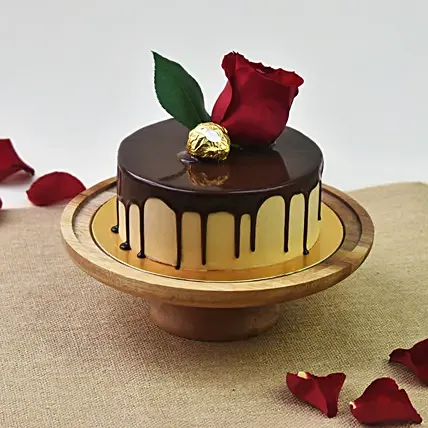 Chocolate Delight Cake: Send Gifts to Bahrain