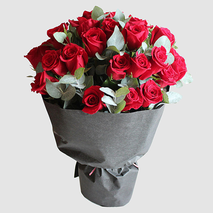 Romantic Red Roses Bouquet