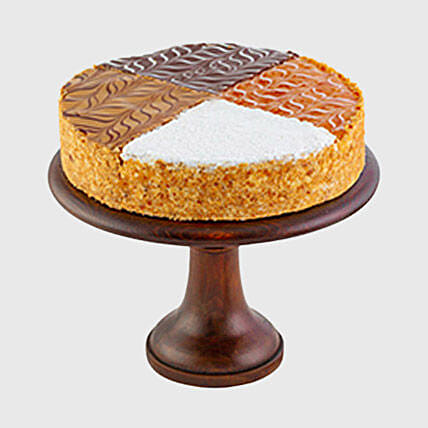 Delicate Surprise: Send Cakes To Cairo East