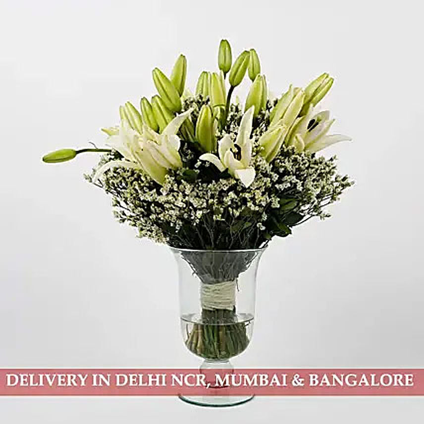 Imported 10 White Lilies 9 Limoniums in Glass Vase