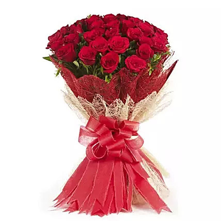 Passionate Love 50 Velvety Red Roses Bunch