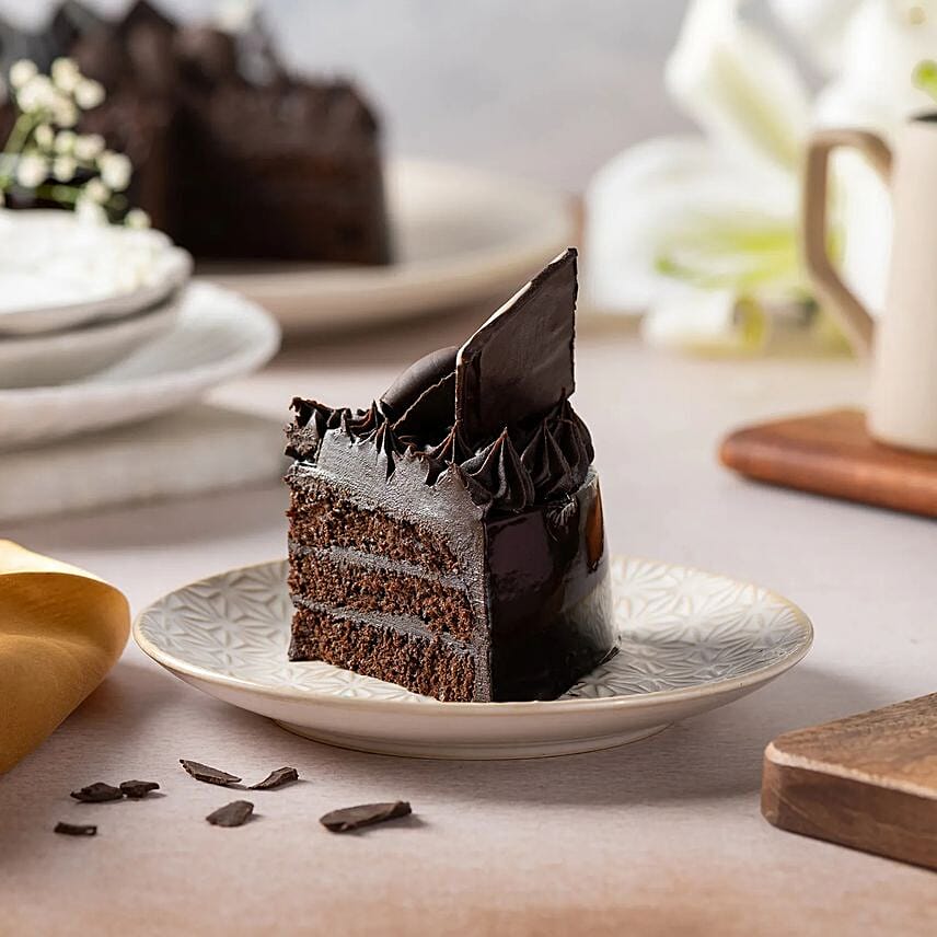 Fudge Brownie Cake Half kg Eggless