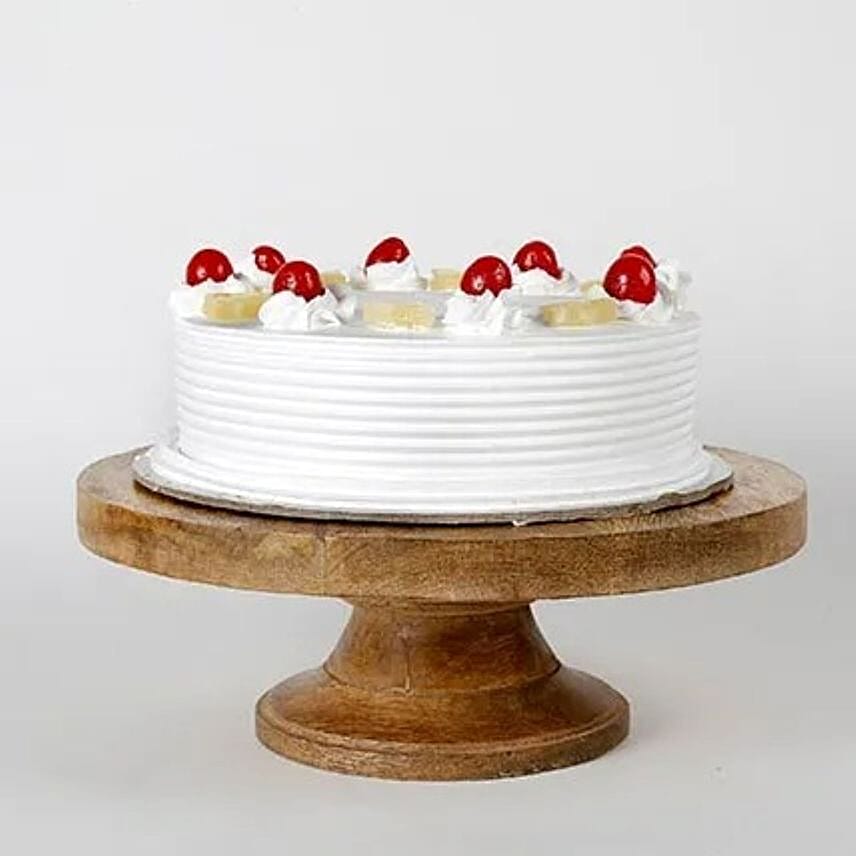 Pineapple Cake Half kg Eggless