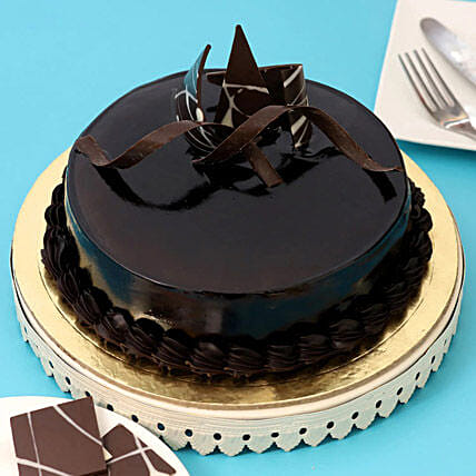 Chocolate Truffle Royale Cake: Cake Delivery to India