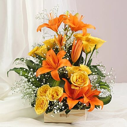 Sweet Expression Floral Arrangements: Flower Delivery to India