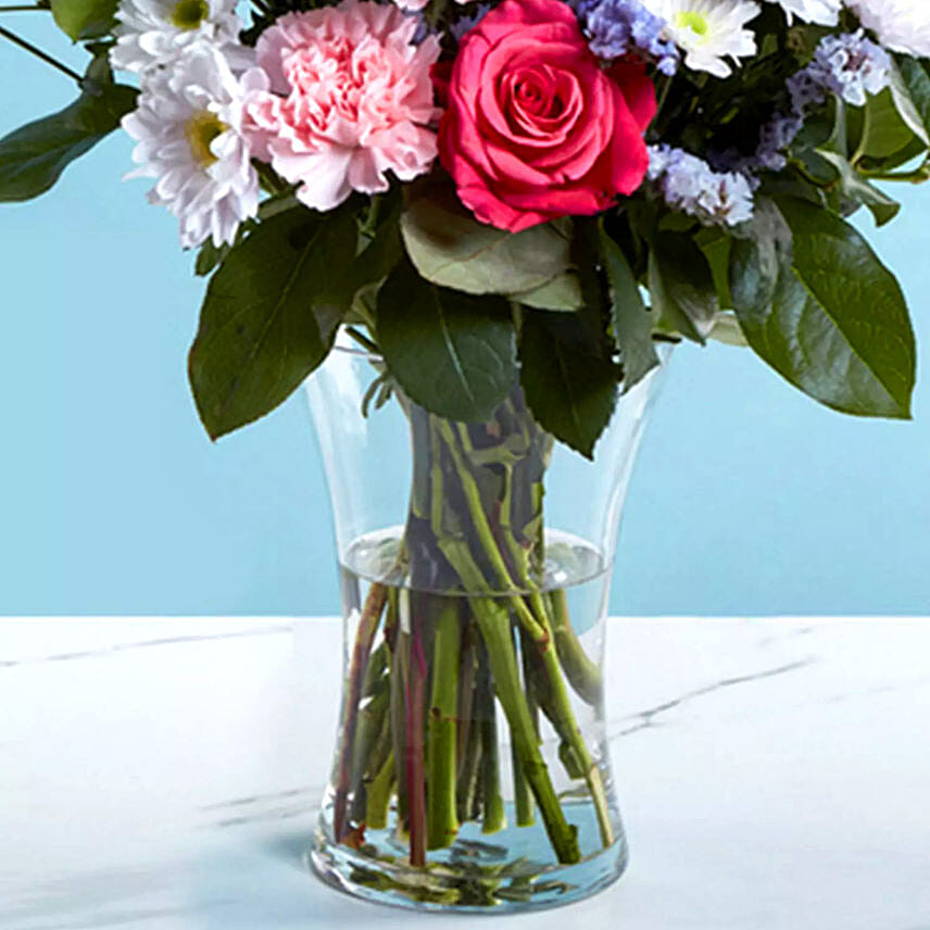 Online Pink And White Flower Vase Gift Delivery in Jordan - FNP