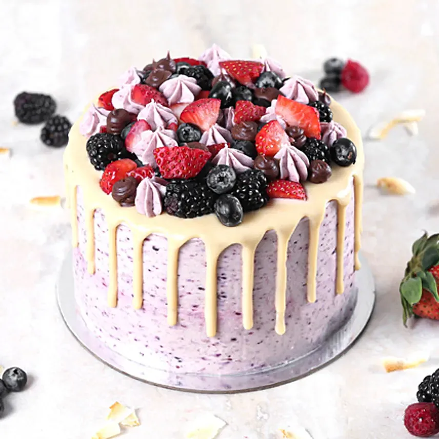 Yummy Vanilla Berry Delight Cake Half Kg
