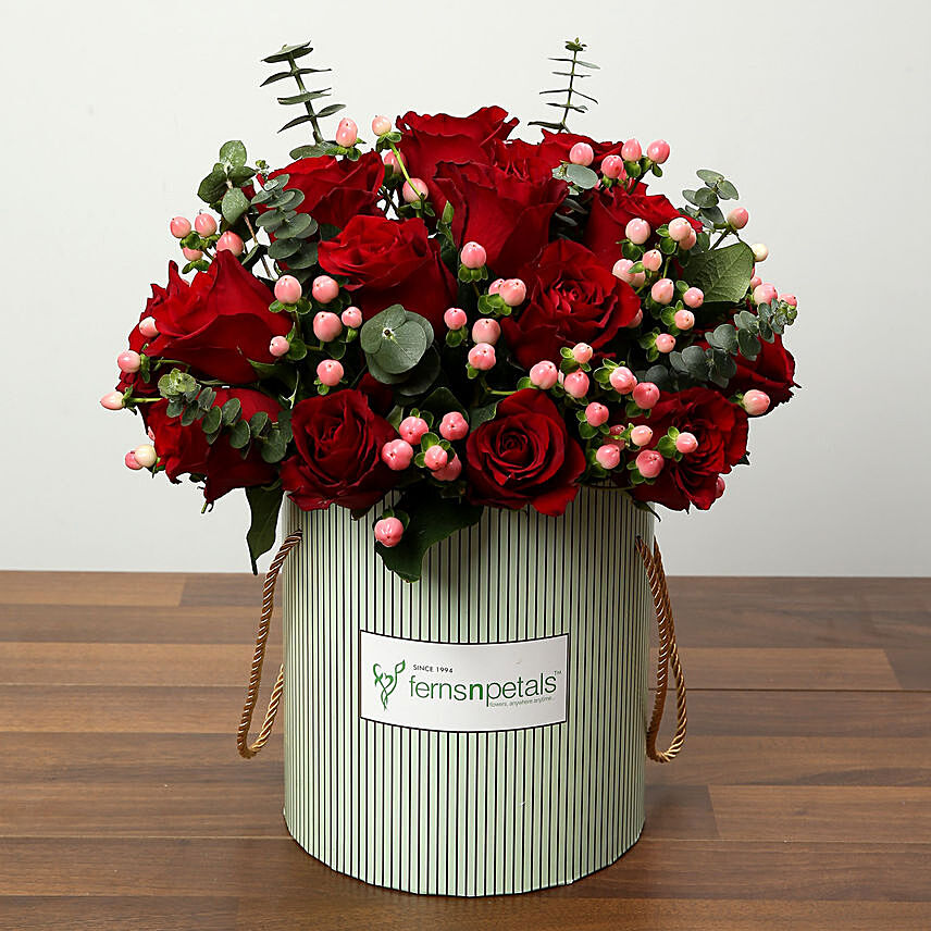 Send Valentine Flowers to Sharjah