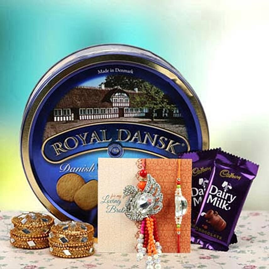 Cookies n chocolates hamper