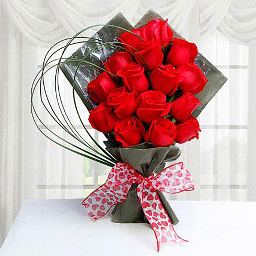 Red Roses for Valentine Deluxe