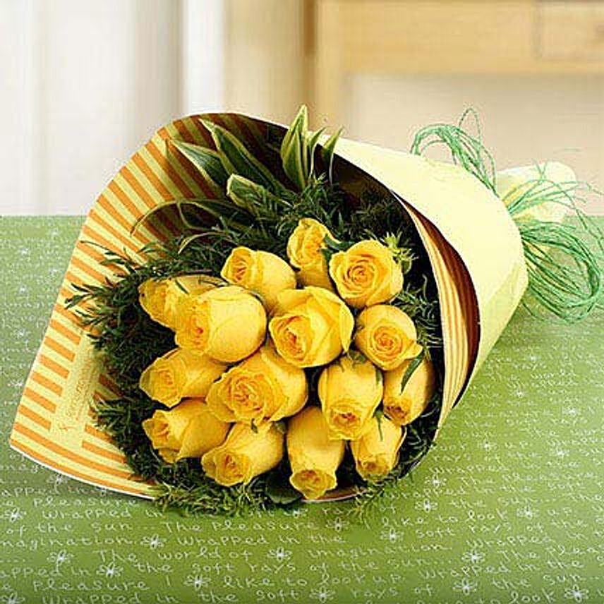 15 Yellow Roses Bunch