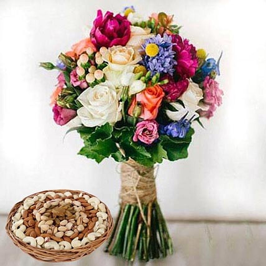 Mixed Roses Bouquet and Dry Fruits Combo