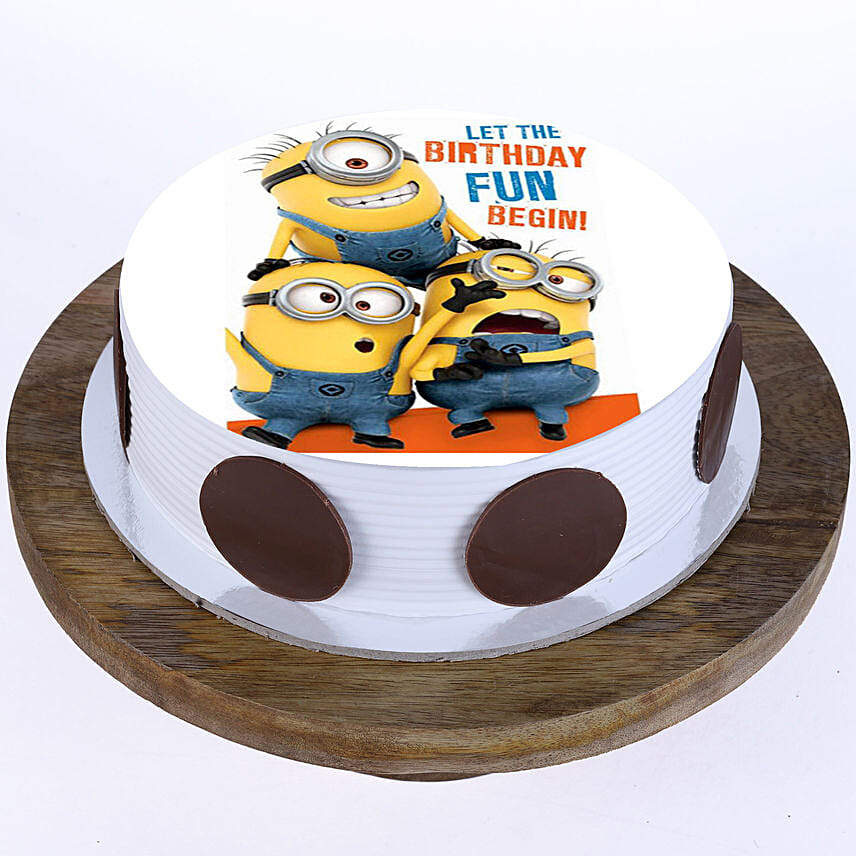 Funny Minions Blackforest Cake 1 Kg Eggless