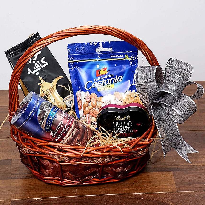 Online Snack and Sweet Basket Gift Delivery in UAE FNP